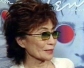 Йоко Оно извинилась за намеки на банальность песен Маккартни