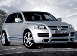 VW Touareg     12- 