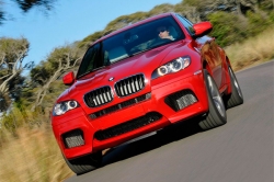 -:    BMW X6 M