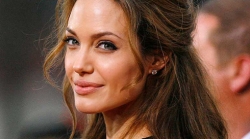 Анджелина Джоли возглавила список Forbes